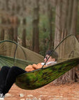 Hamaca portátil para camping con mosquitero – Comodidad y protección