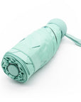 PARAGUAS PLEGABLE UV CON ESTUCHE – PROTECCIÓN Y COMODIDAD