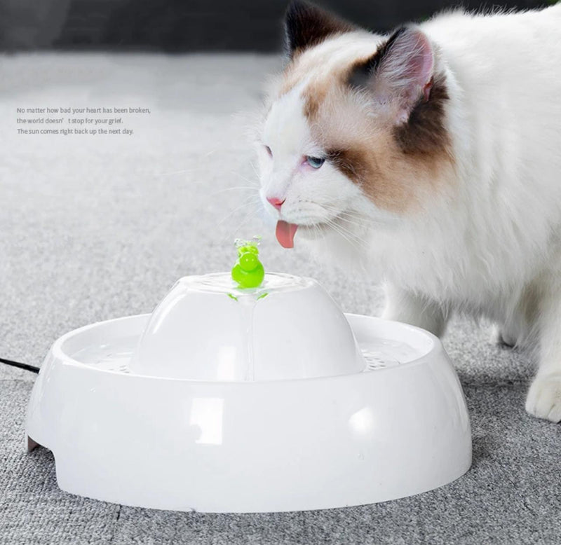 FUENTE DE AGUA PARA MASCOTAS REVISAR#BLANCO CON VERDE