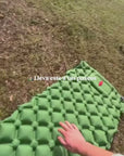 Colchoneta de camping con inflador de pie integrado – Comodidad y portabilidad